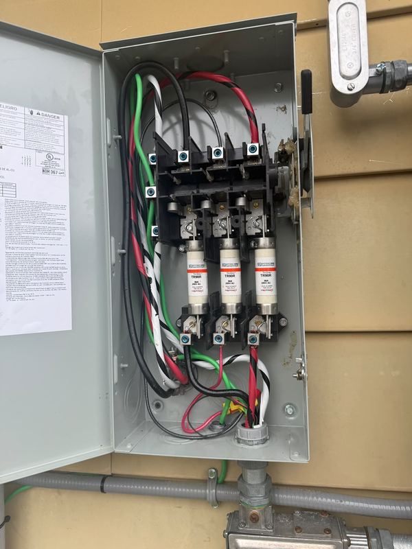 VINS Electrical job site photo 12